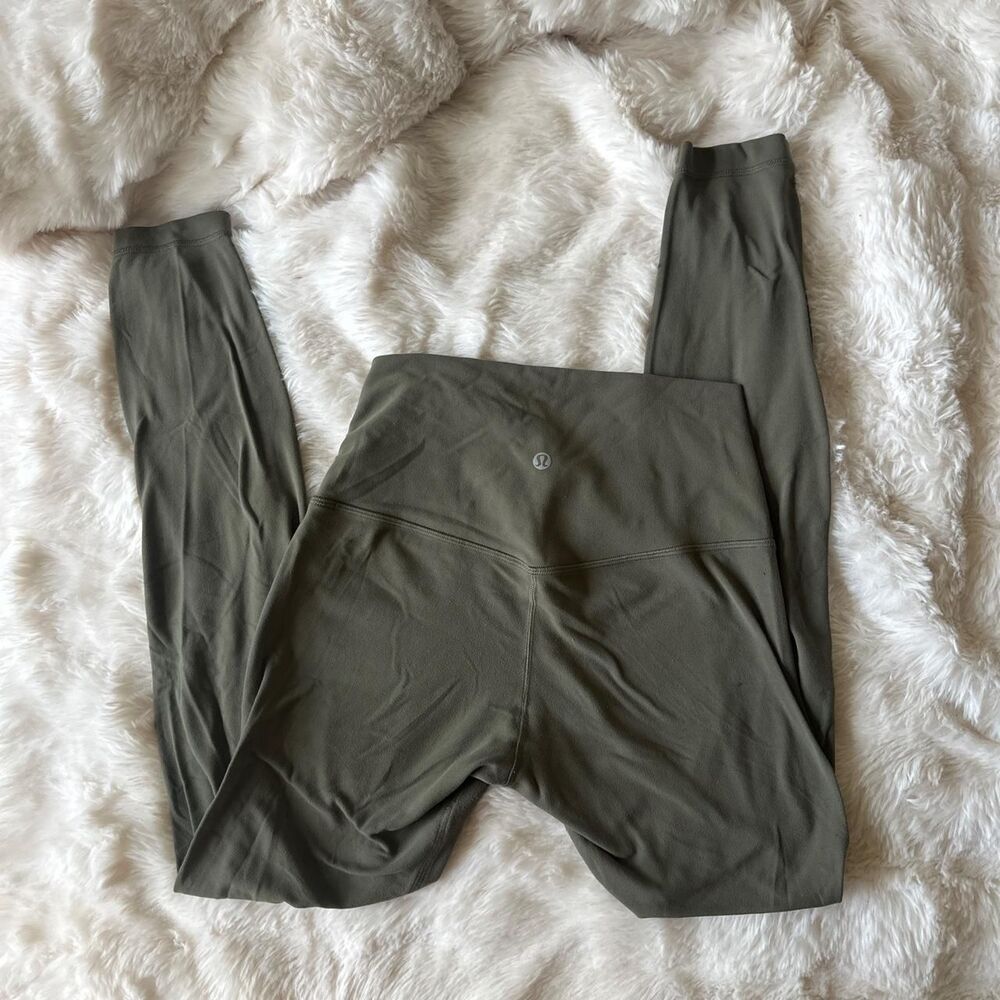 Lululemon Women's Green Align Leggings